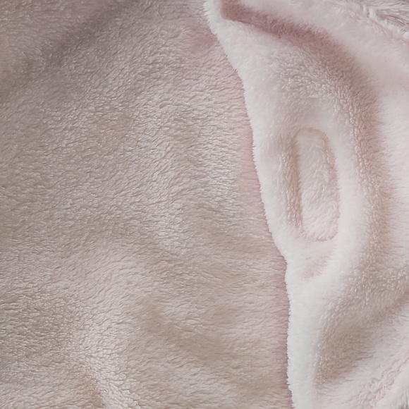 Blankets & Beyond Newborn Snuggle Swaddle - Picture 5 of 7